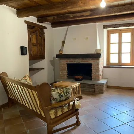 Da Rumanin - Rustic House Camerana